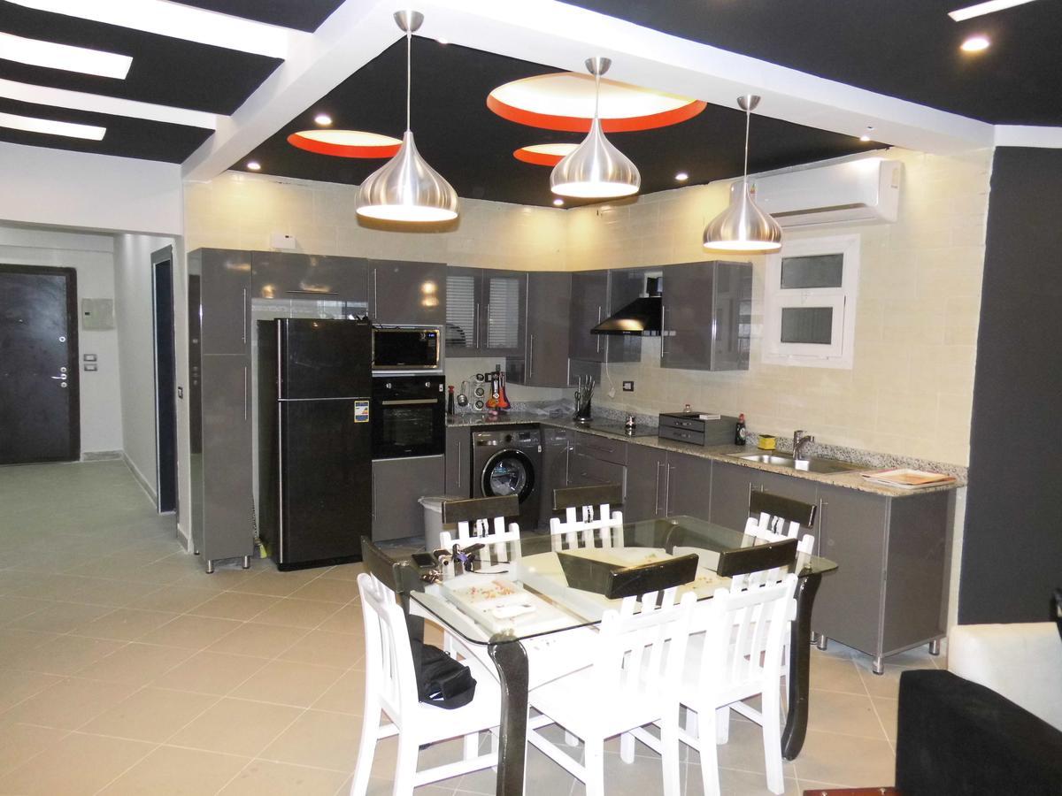 Three-Bedroom Apartment At Louly Beach Resort 아인 수크나 외부 사진