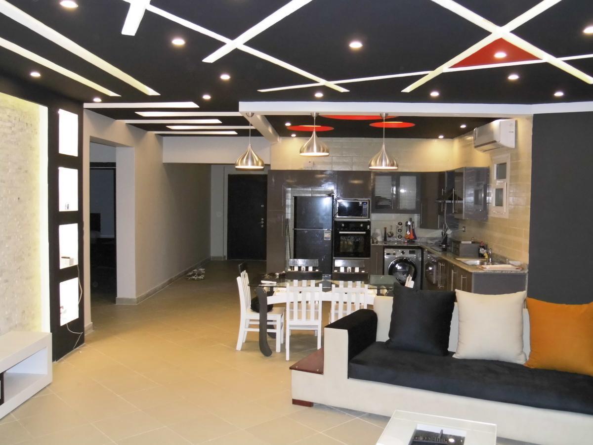 Three-Bedroom Apartment At Louly Beach Resort 아인 수크나 외부 사진
