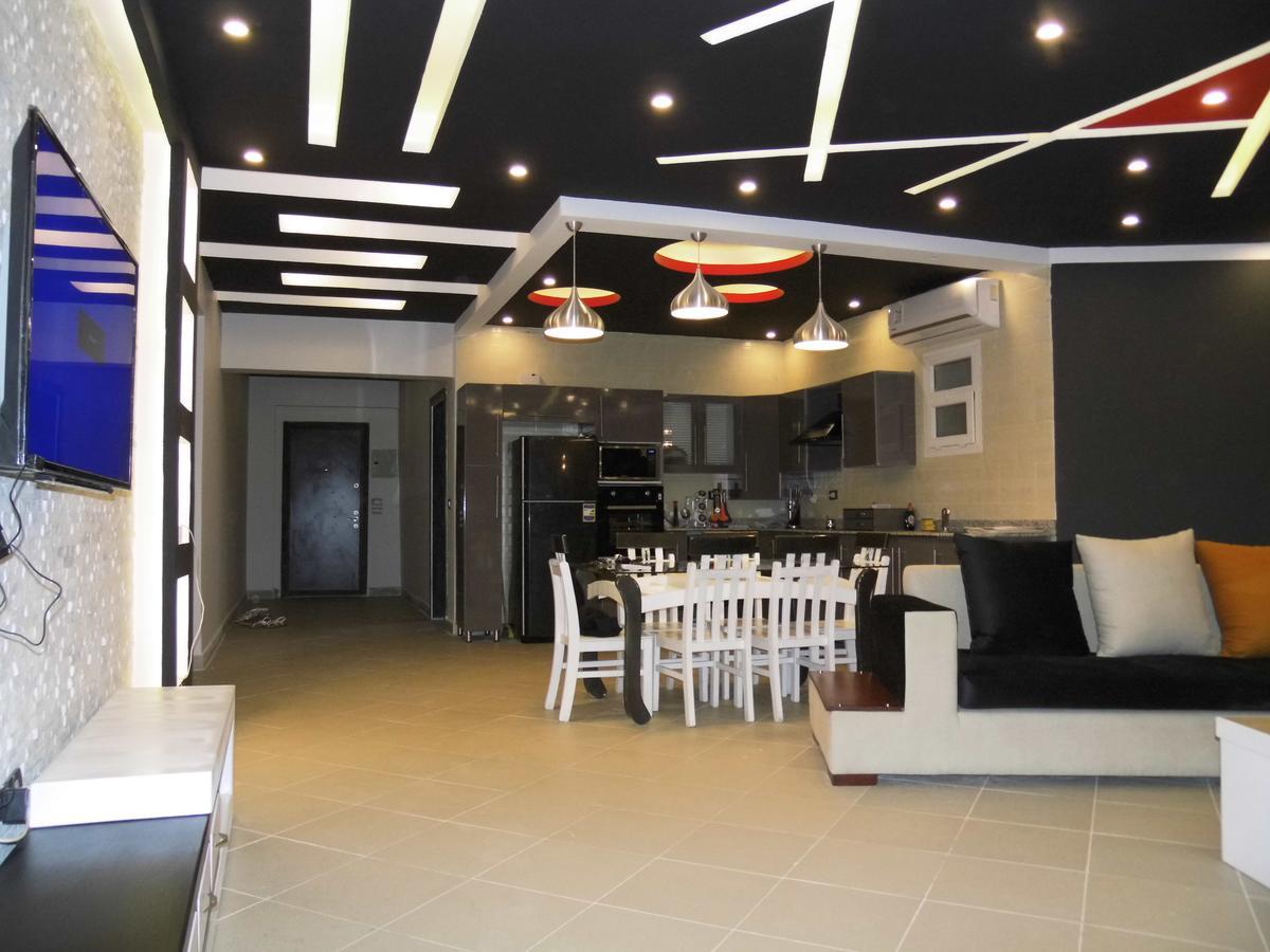 Three-Bedroom Apartment At Louly Beach Resort 아인 수크나 외부 사진